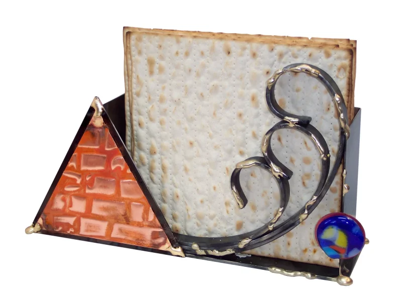 brass matzah holder vertical design by gary rosenthal