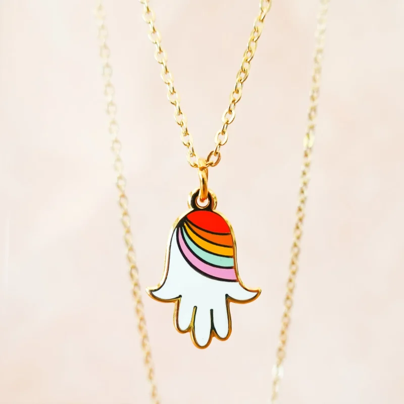 chic rainbow hamsa pendant necklace