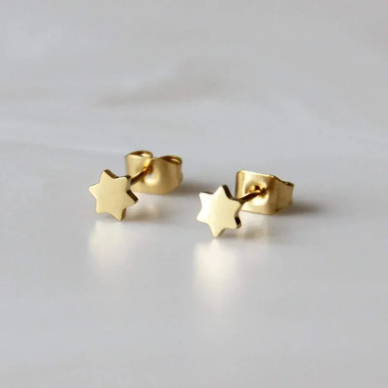 gold or silver star of david stud earrings