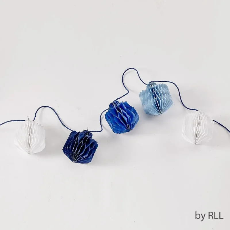 honeycomb dreidel garland for holiday decor