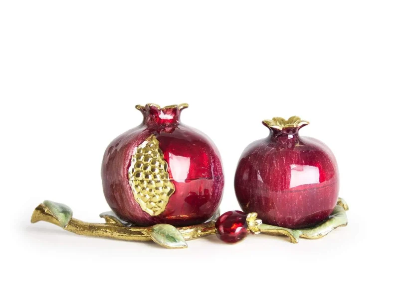 pomegranate salt pepper shakers