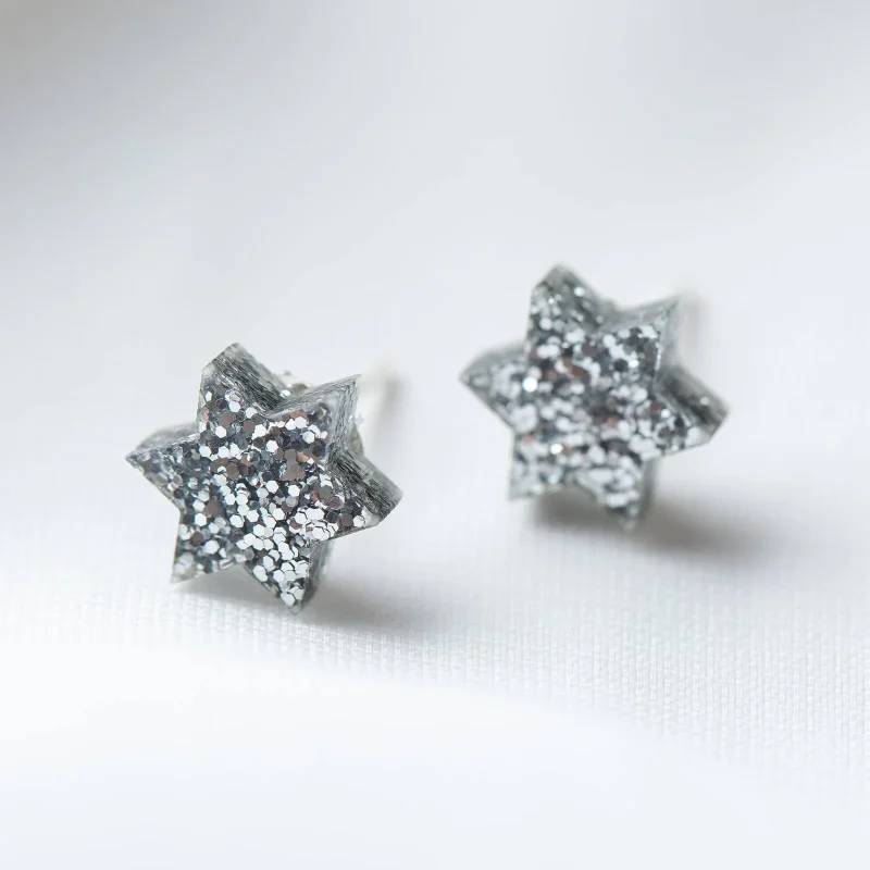 silver glitter mini magen studs