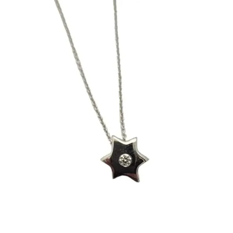 star of david diamond pendant in 14k white gold